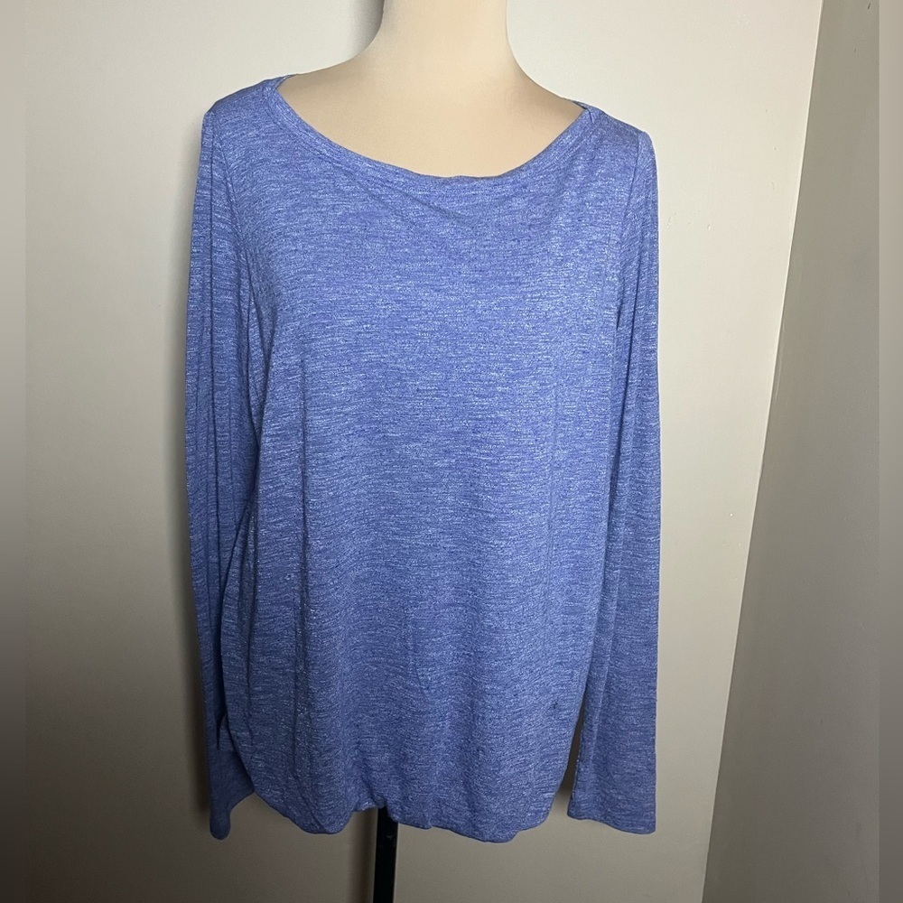 Athleta Heather Blue Long Sleeve Top with pleated hem for blousy fit, M